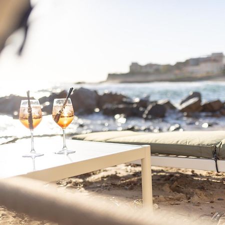 Le Suites Sul Mare Di Esterina 奇维塔韦基亚 外观 照片