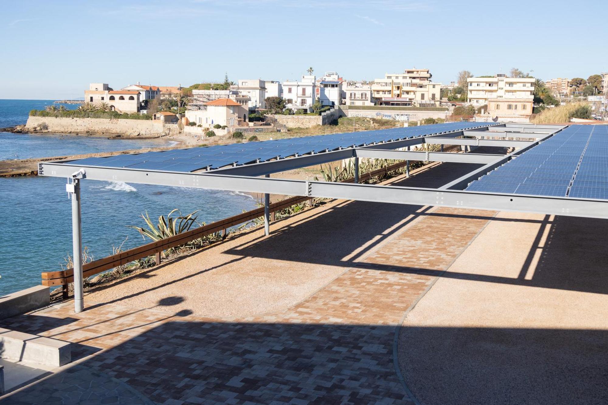 Le Suites Sul Mare Di Esterina 奇维塔韦基亚 外观 照片